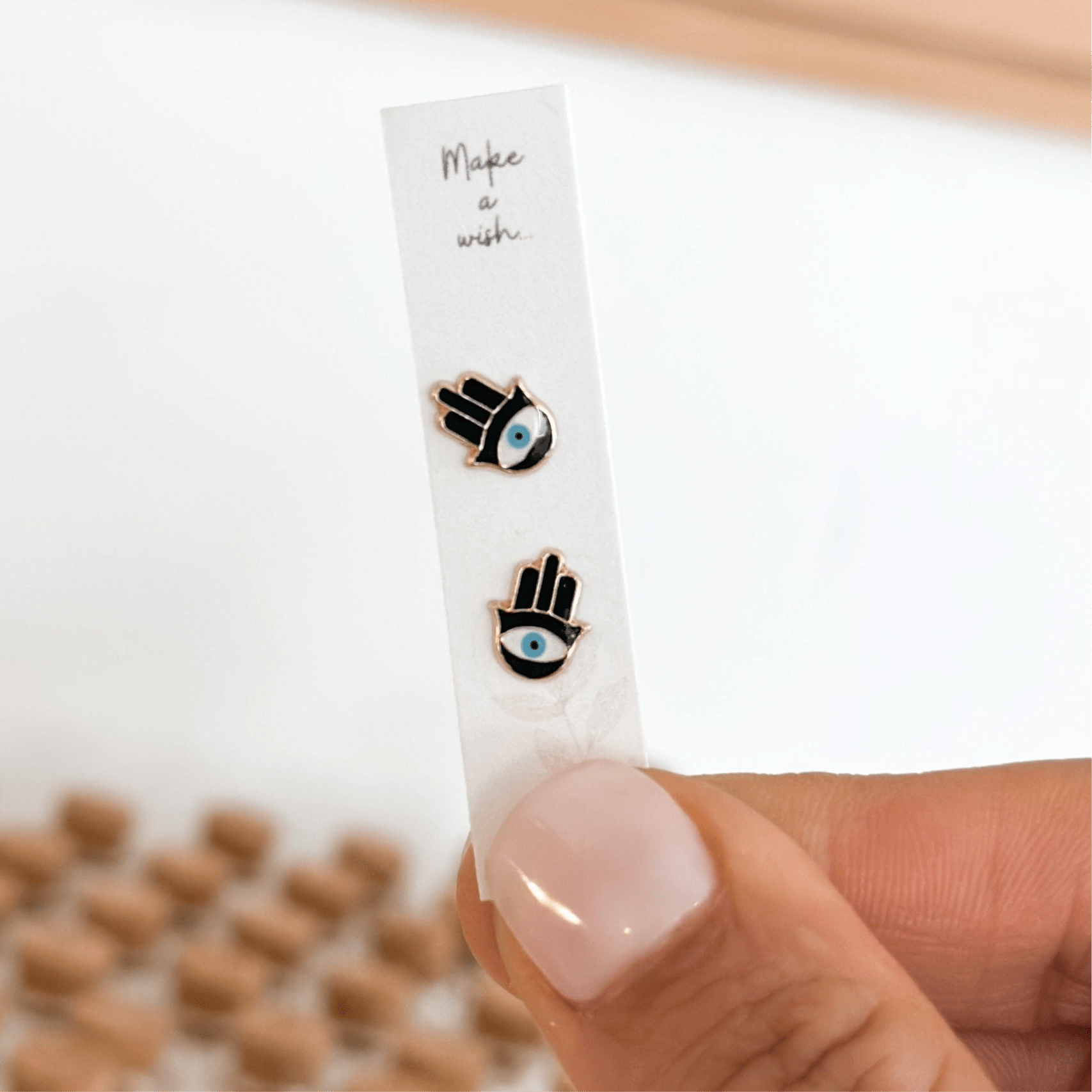 10k Gold Hamsa Stud Earrings - Liv.Aura Jewelry