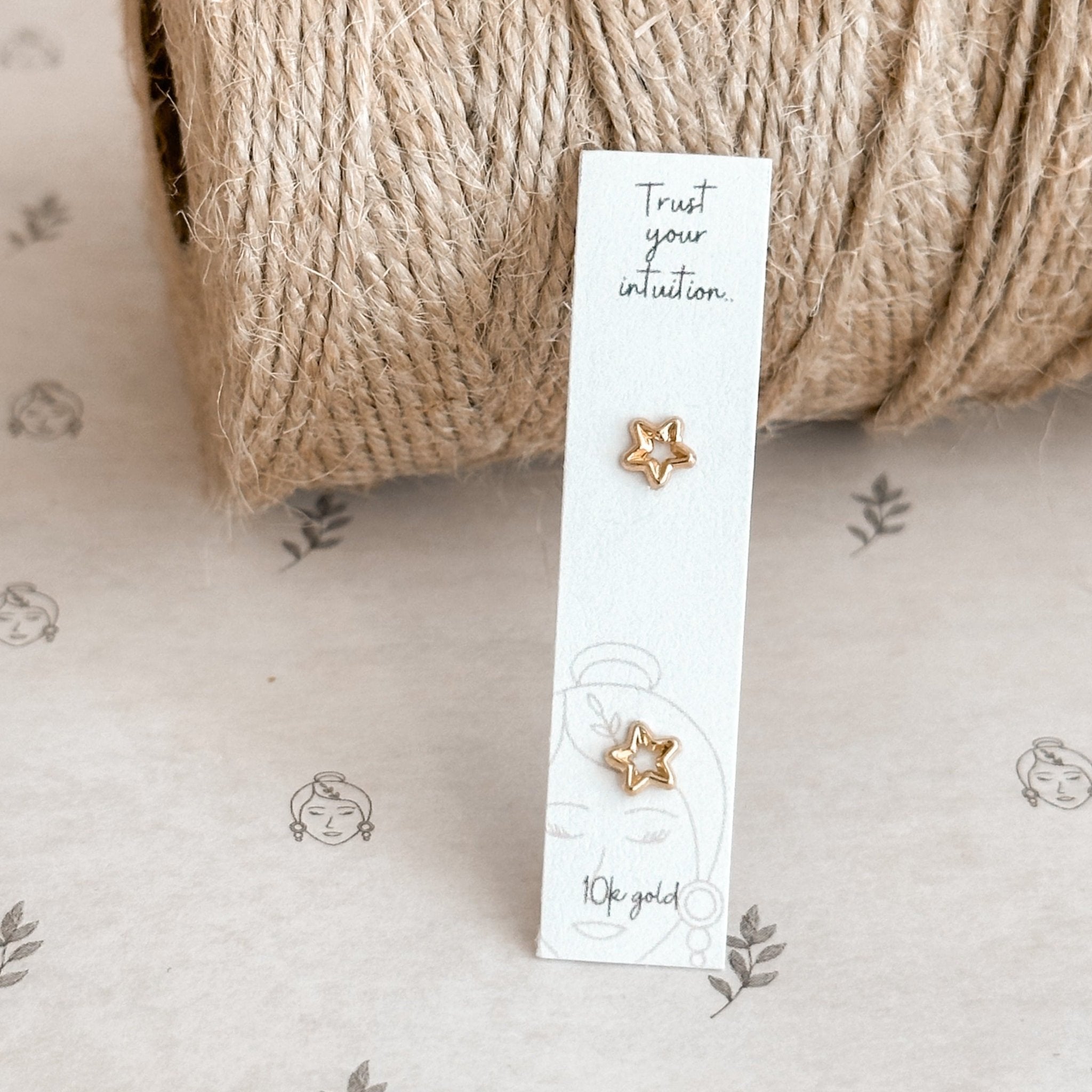 10K Gold Open Star Stud Earrings | Hypoallergenic Screw Back Earrings for Piercings - Liv.Aura Jewelry