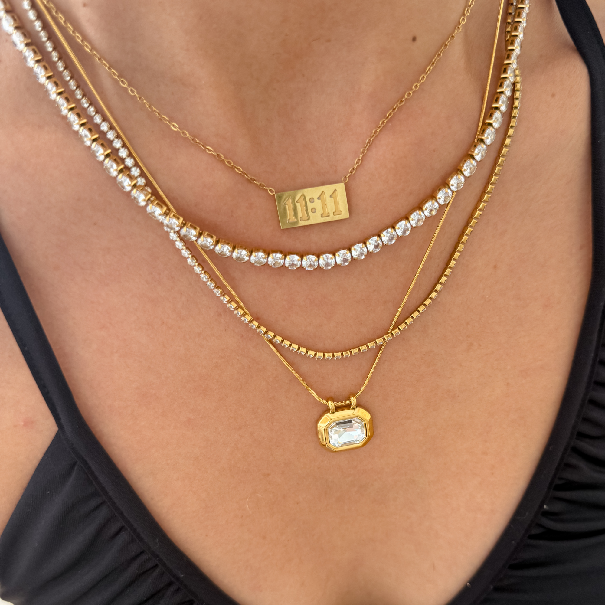 Lia Necklace