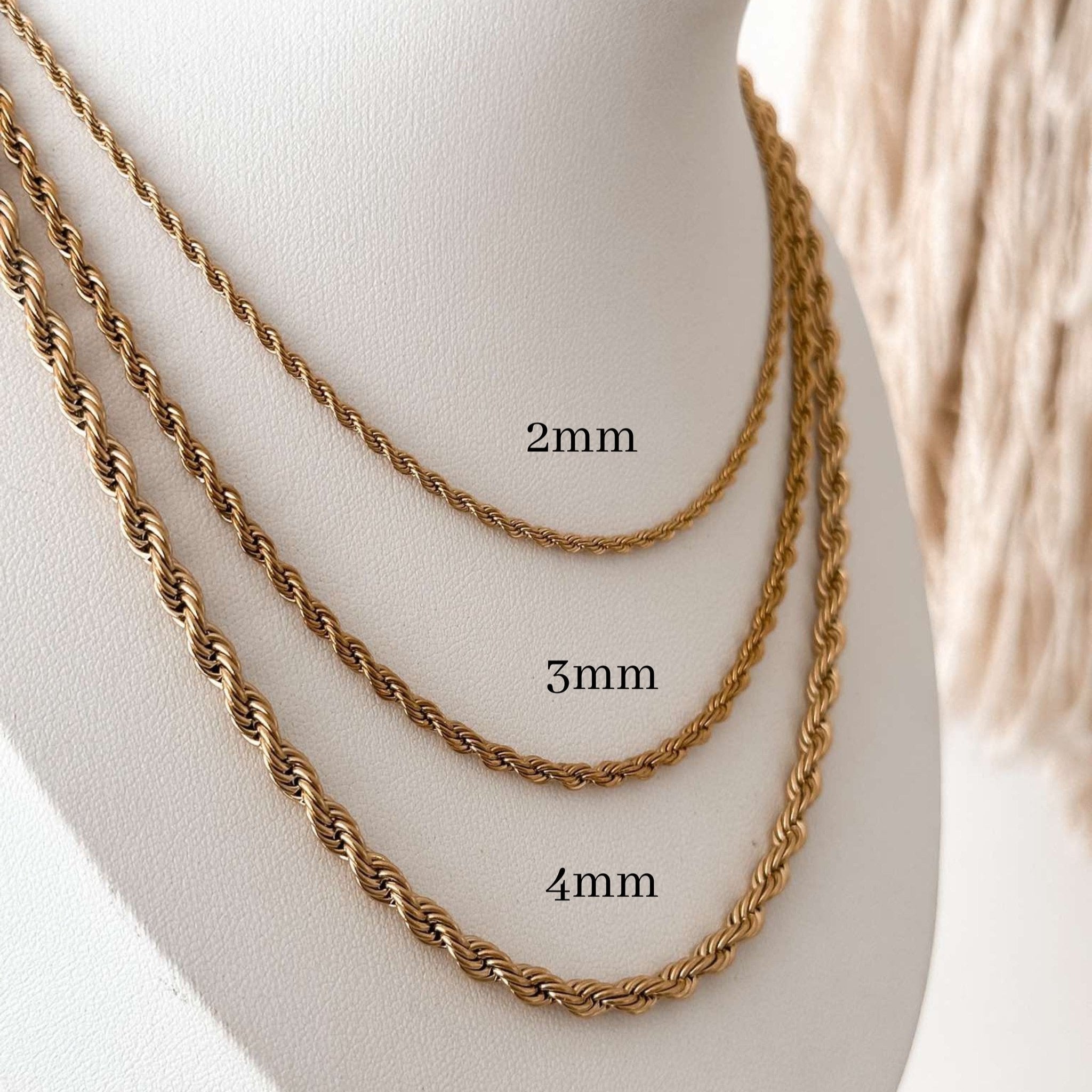 Comparison of 2mm, 3mm, and 4mm rope chain thicknesses – 18K gold plated waterproof necklaces for layering