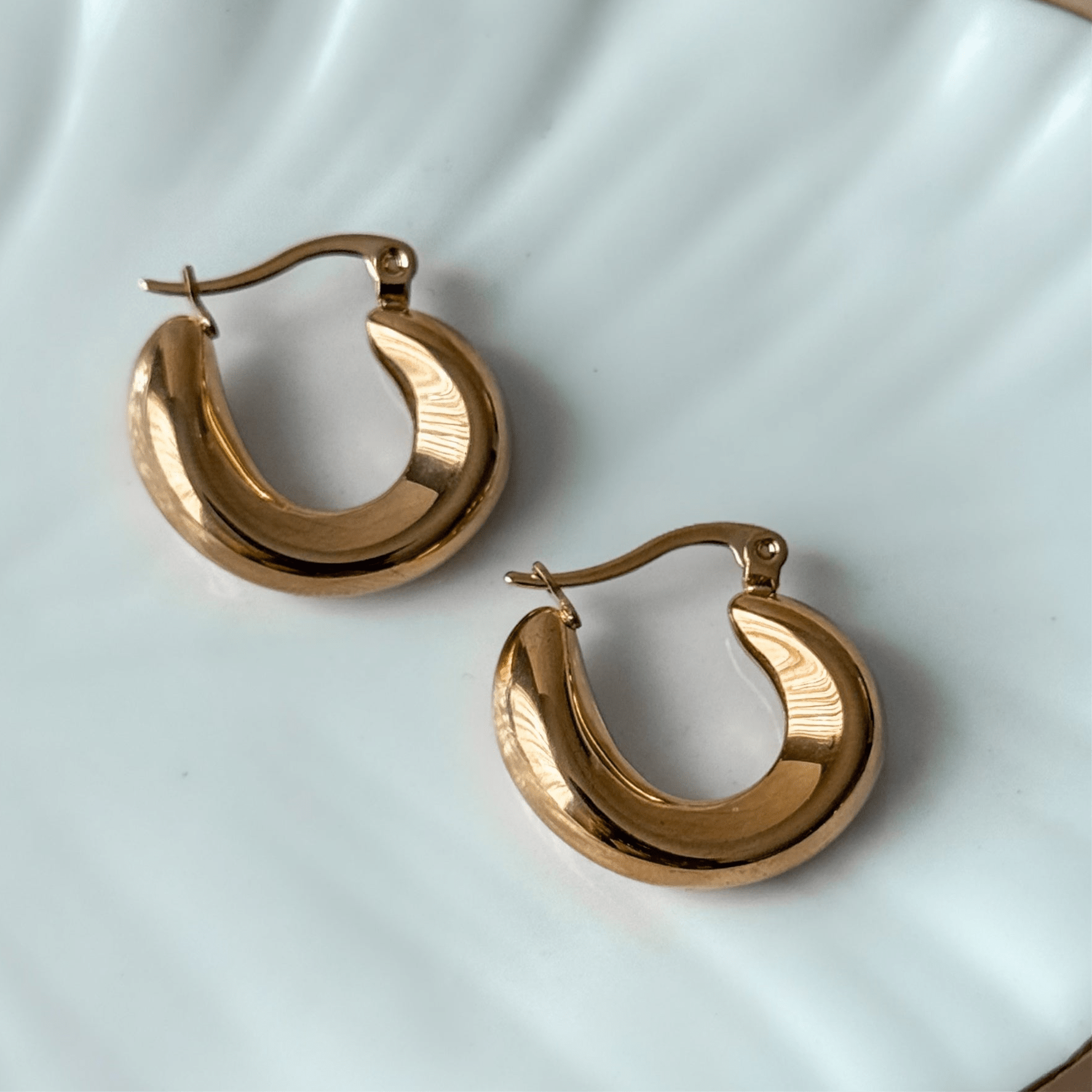 Aura Hoops - Liv.Aura Jewelry
