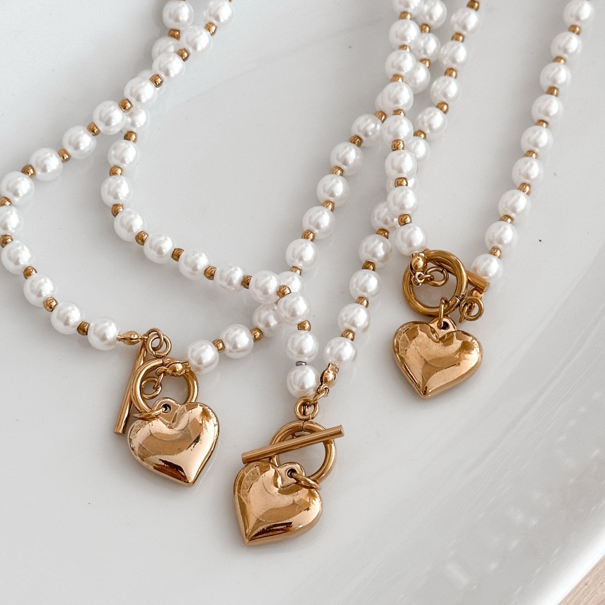 18K gold toggle heart pendant necklaces with pearl beads – waterproof and hypoallergenic layering necklaces