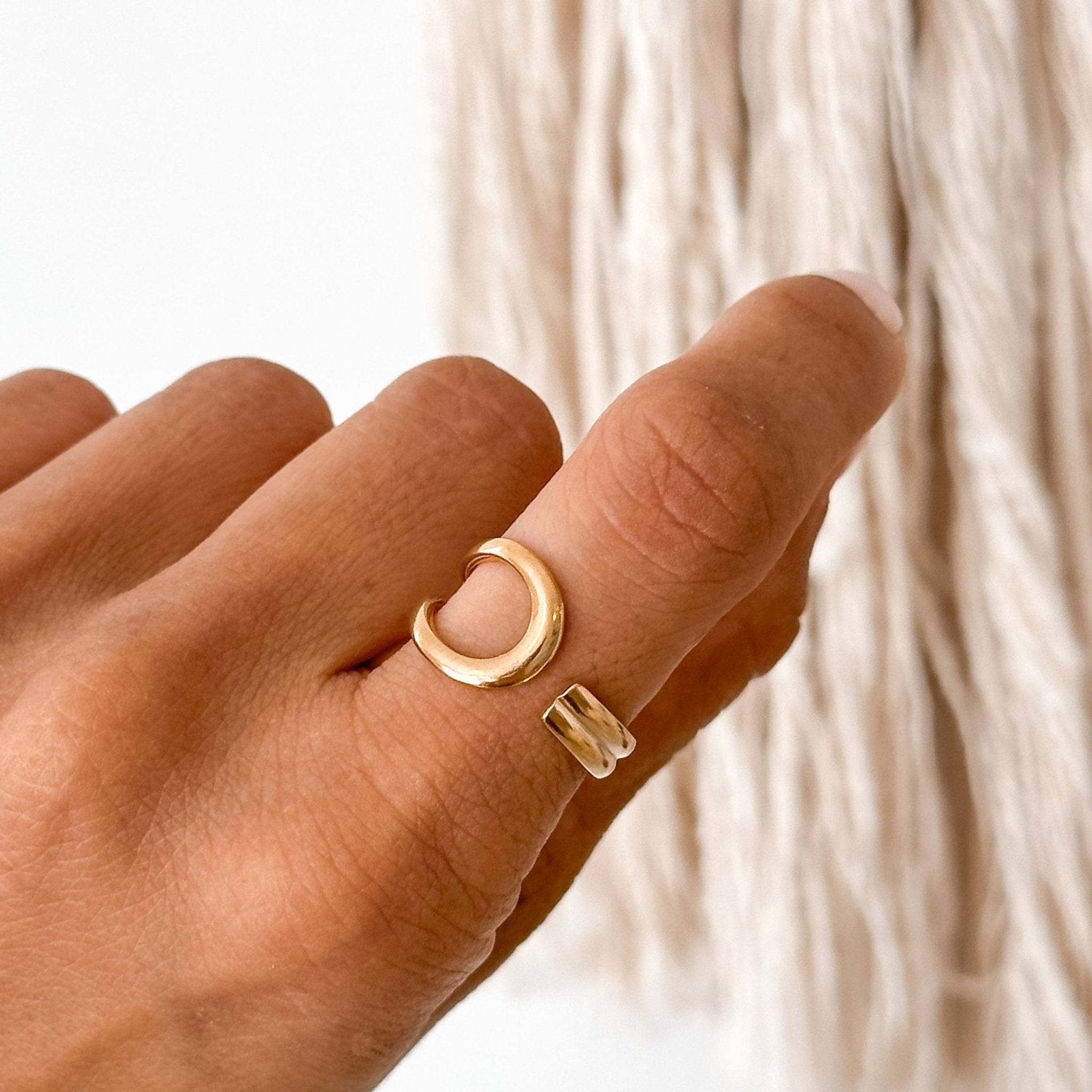 Wrap Ring 18K Gold - Liv.Aura Jewelry