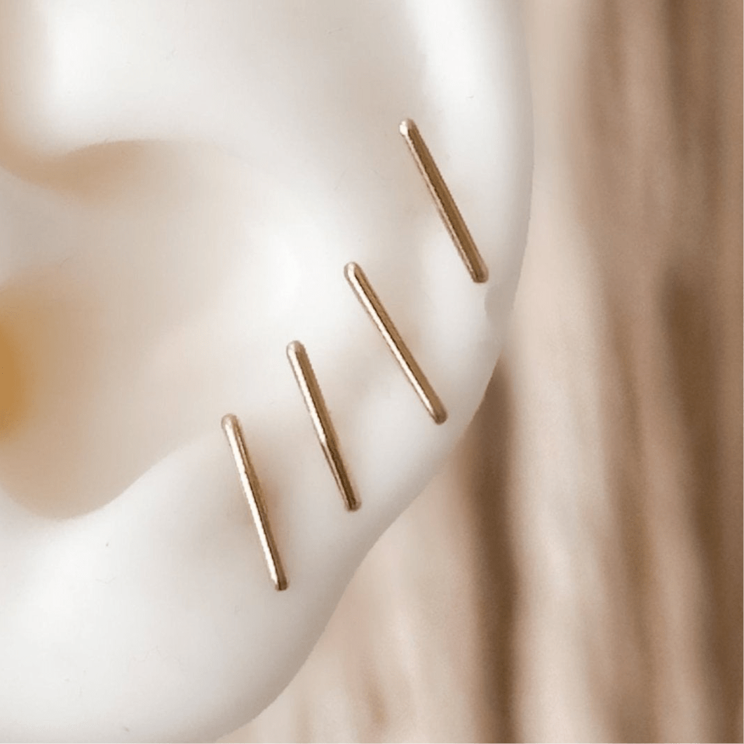 10k Gold Bar Stud Earrings - Liv.Aura Jewelry