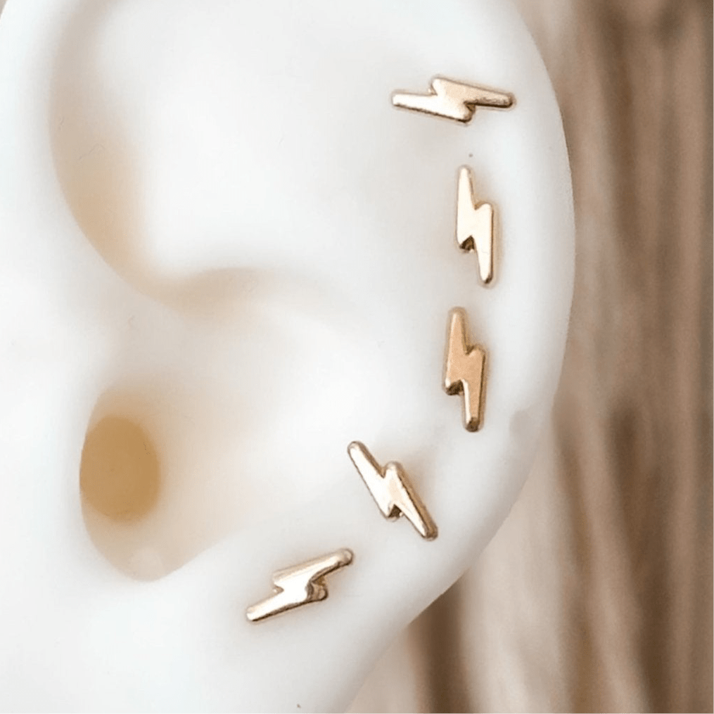 10k Gold Lightning Bolt Stud Earrings - Liv.Aura Jewelry