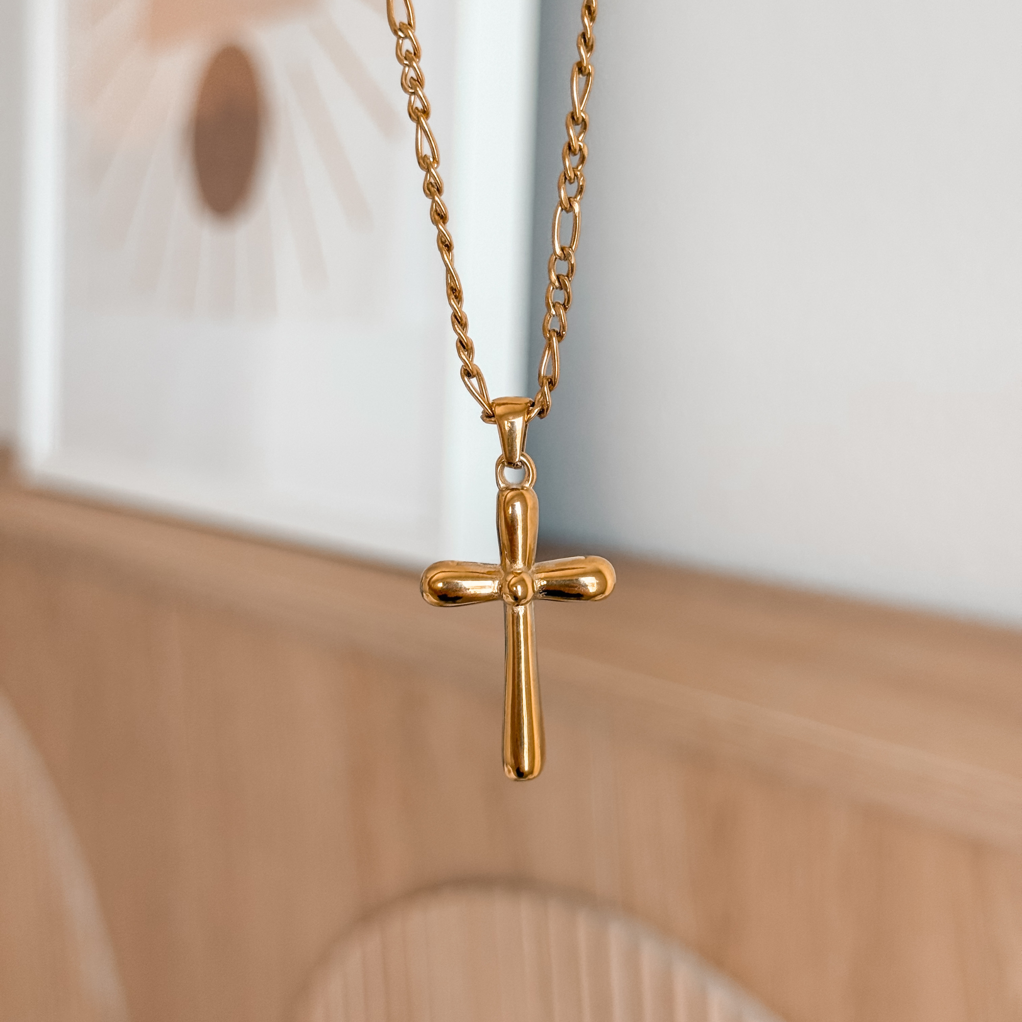 Gold Cross Necklace – Waterproof 18K Gold Plated Pendant