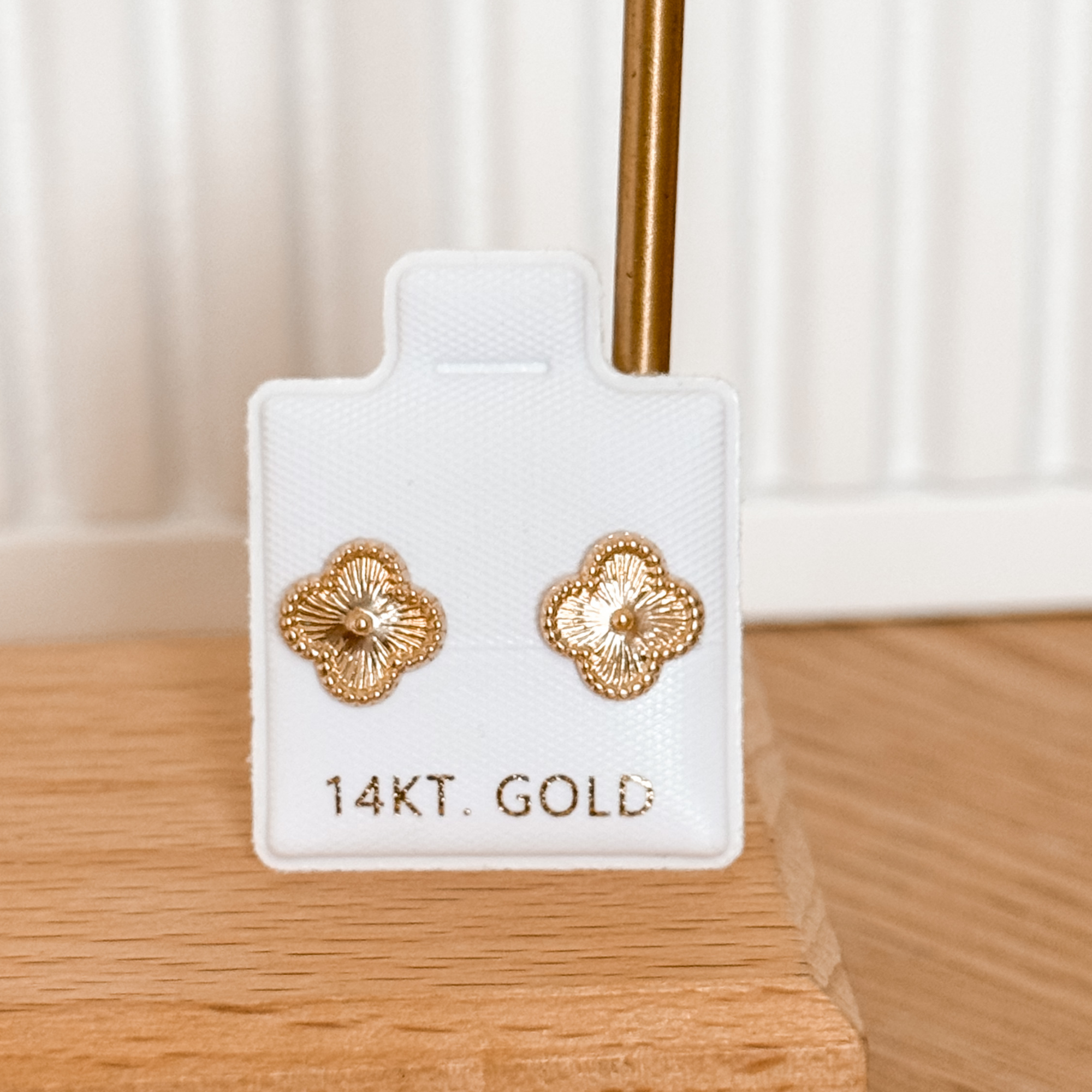 14k Gold Clover Flower Stud Earrings