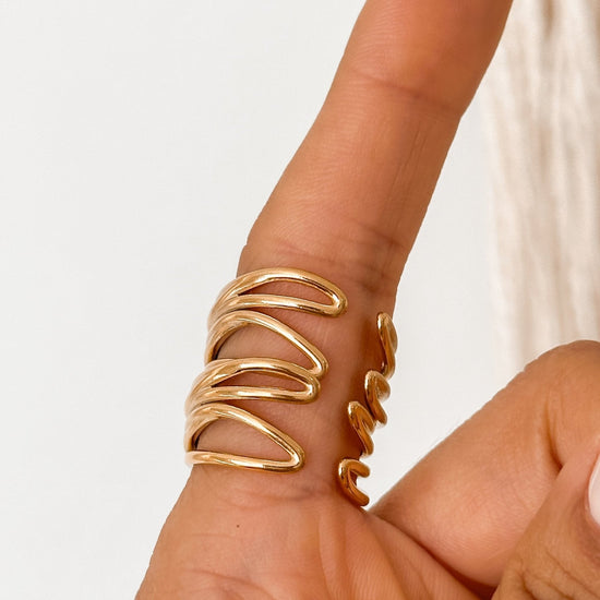 18K Gold Adjustable Wrap Ring - Liv.Aura Jewelry