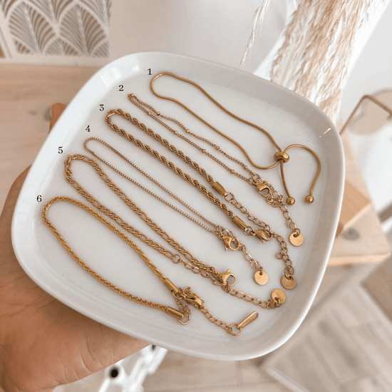 18K Gold Bracelets for Layering - Liv.Aura Jewelry