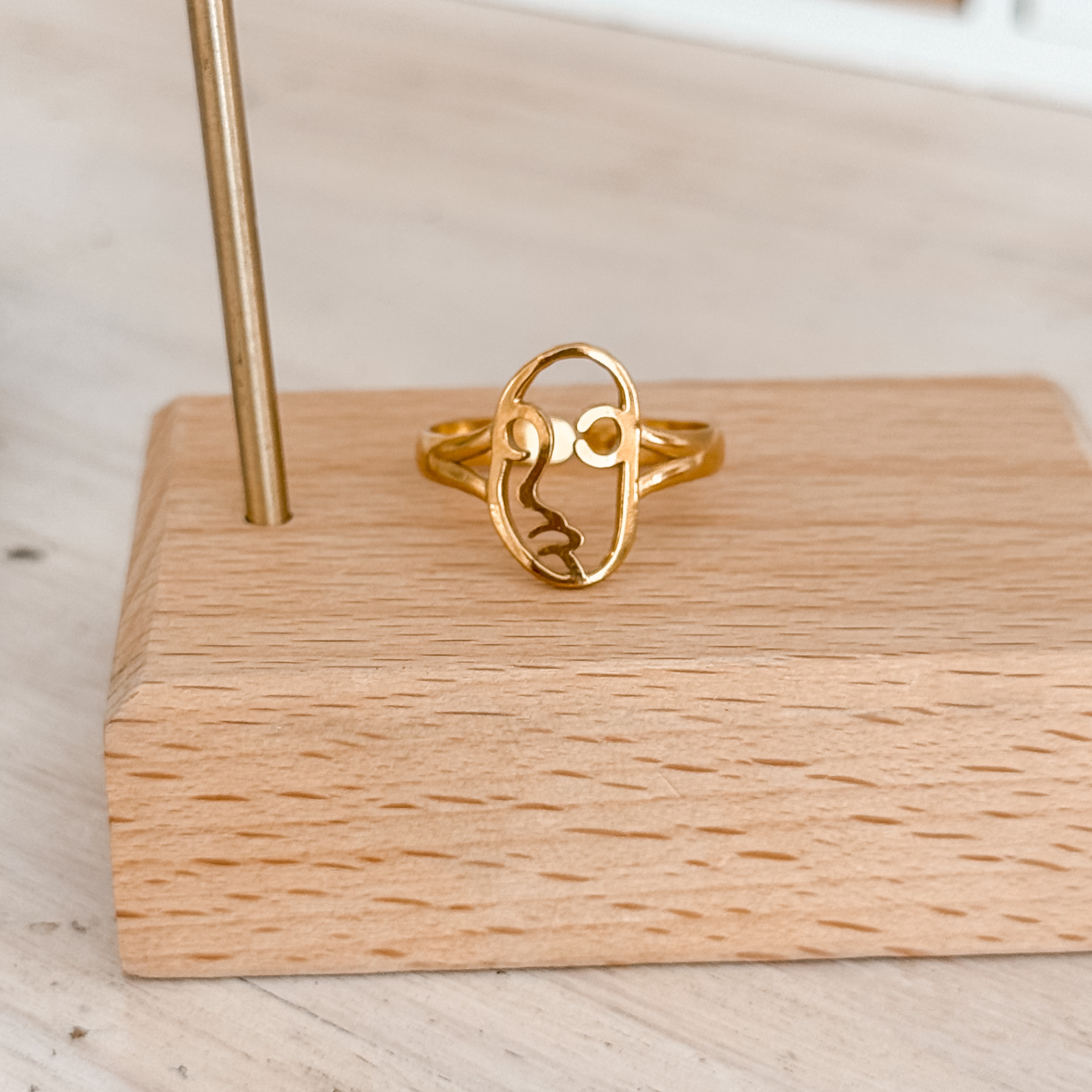 Cami Ring