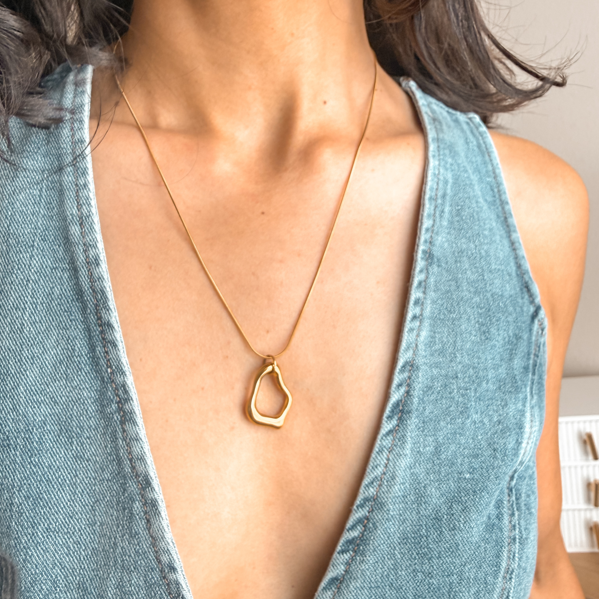 Abstract Pendant Necklace