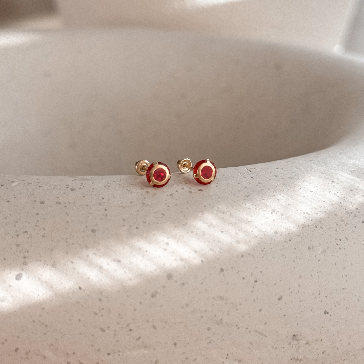 10K Solid Gold Round Red CZ Stud Earrings