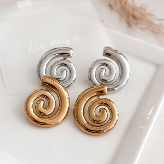 18K Gold Spiral Stud Earrings