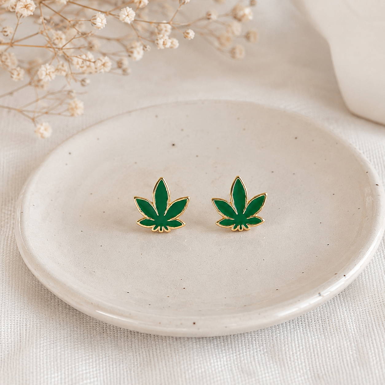 10k Gold Green Leaf Stud Earrings
