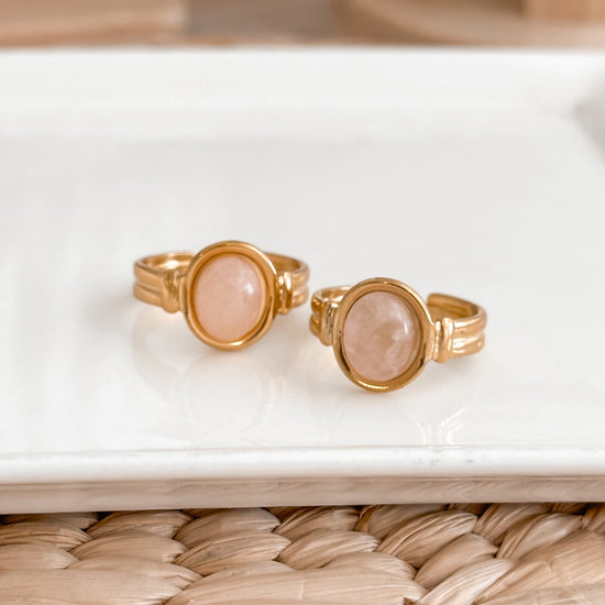 18K Gold Ring with Natural Pink Stone