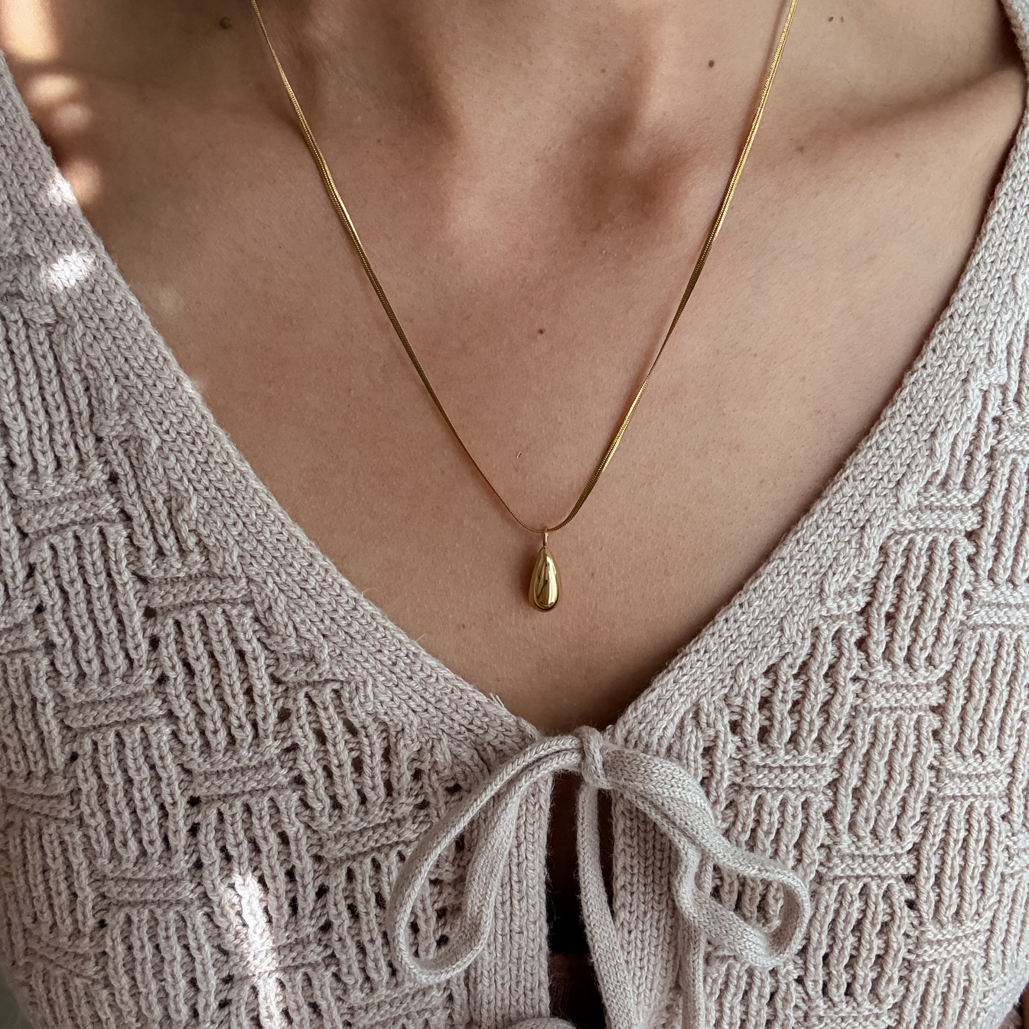 Luma Necklace