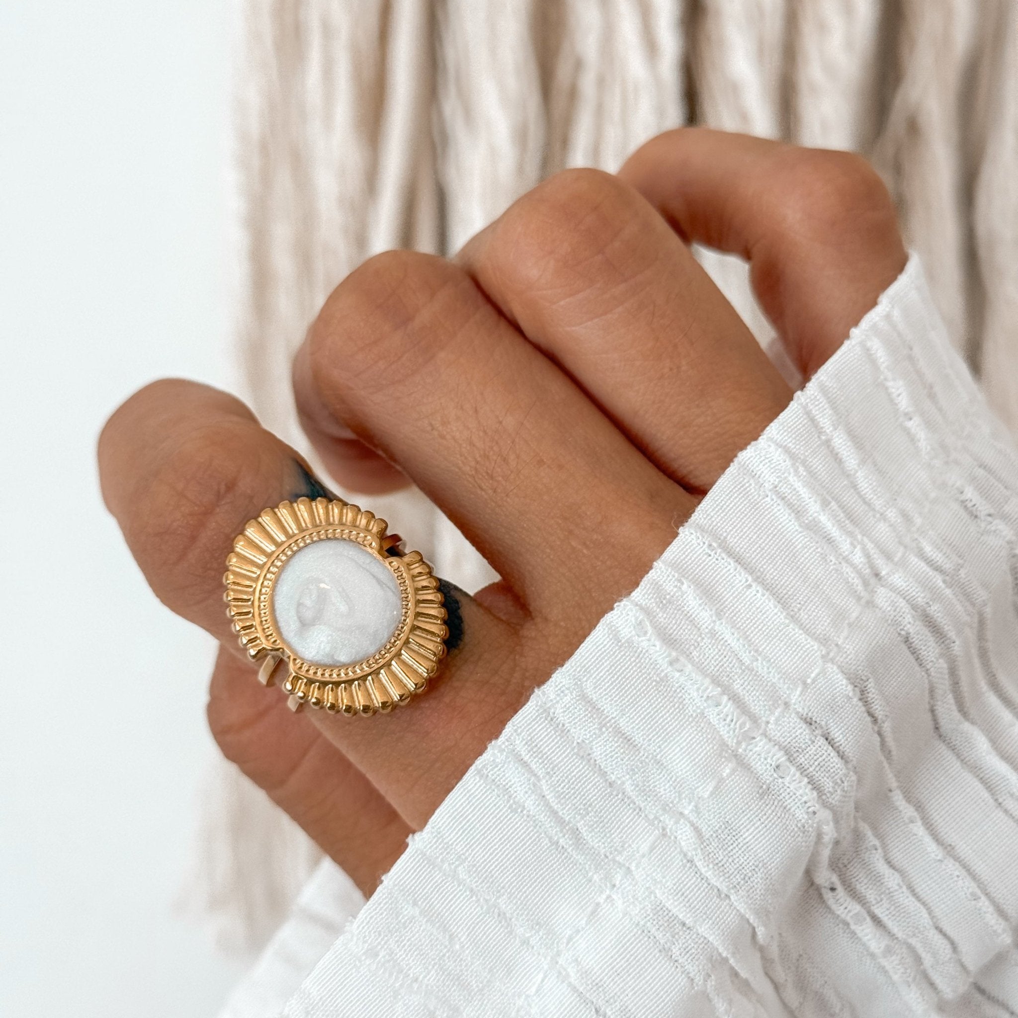 Alma Ring - Liv.Aura Jewelry