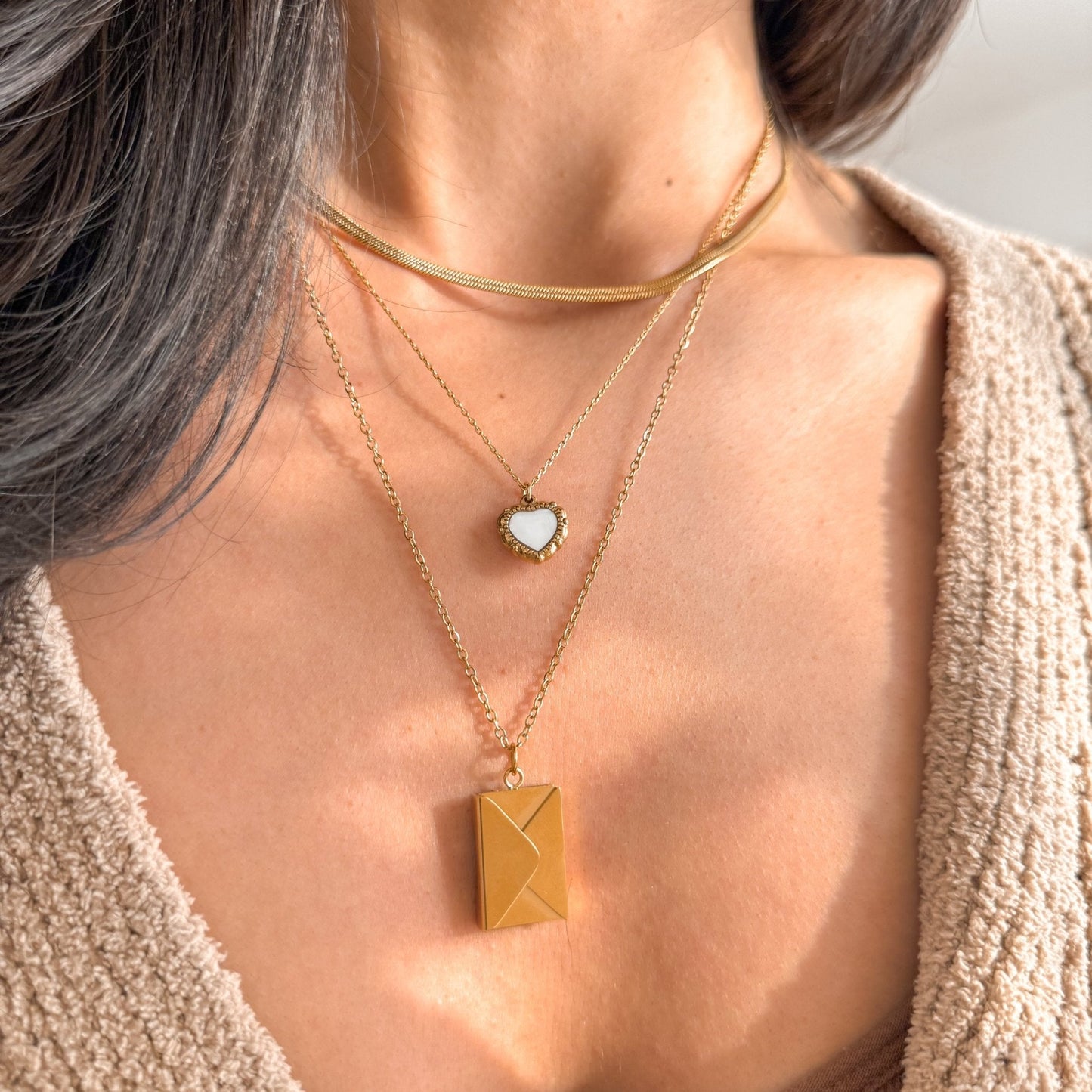 Amora Love Letter Necklace | 18K Gold Envelope Pendant - Liv.Aura Jewelry