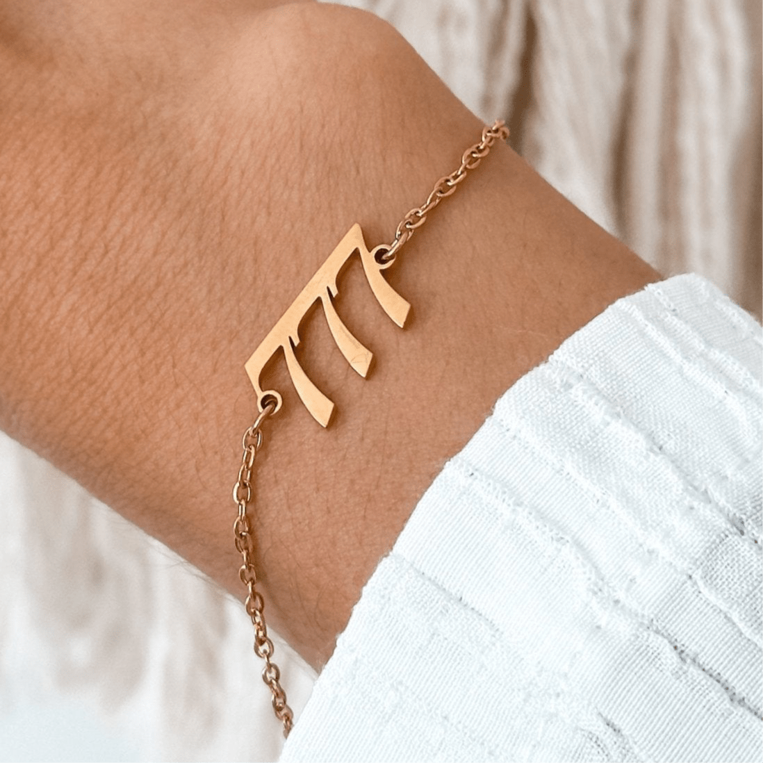 Angel Number 777 Bracelet | 18K Gold Plated | Waterproof & Hypoallergenic - Liv.Aura Jewelry