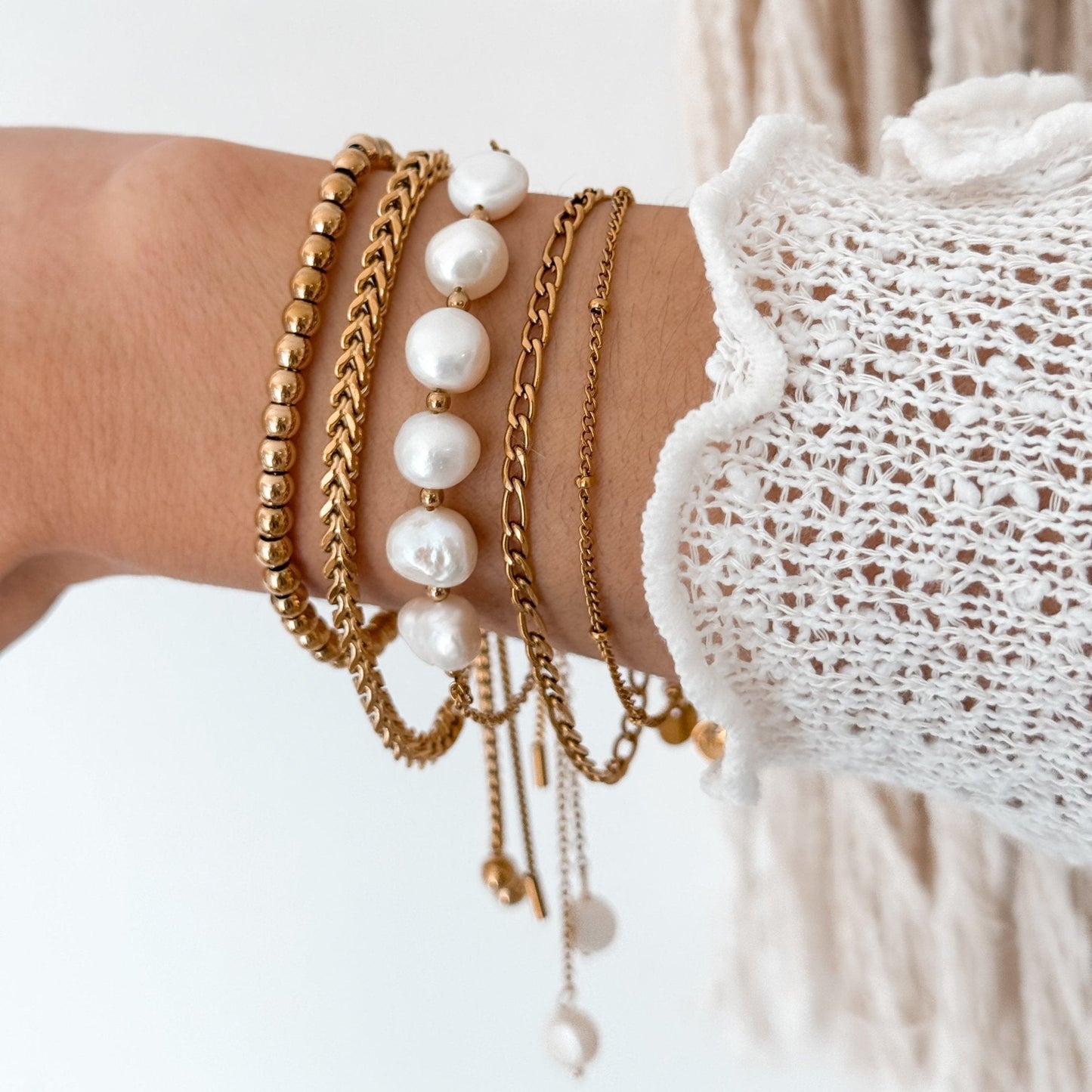 Celeste Pearl Bracelet | Adjustable Bracelet - Liv.Aura Jewelry