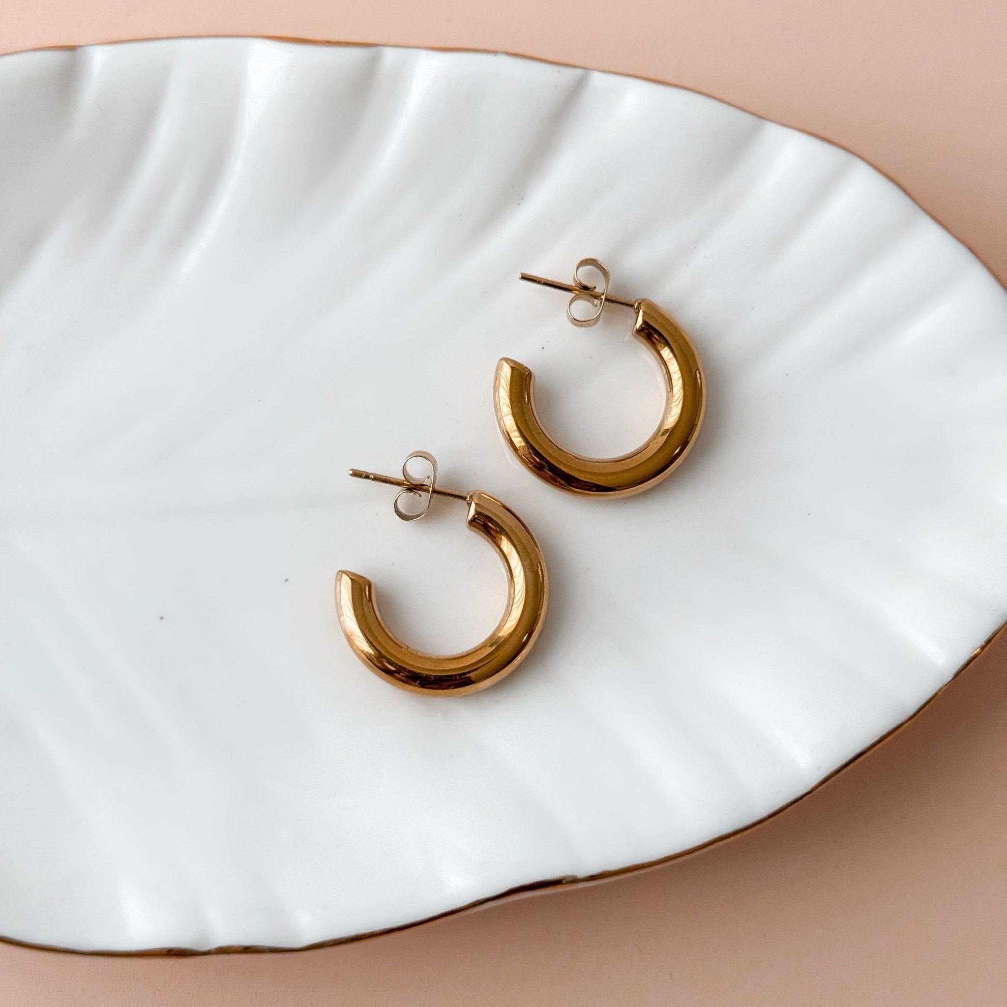 Classic Gold Hoops - Liv.Aura Jewelry