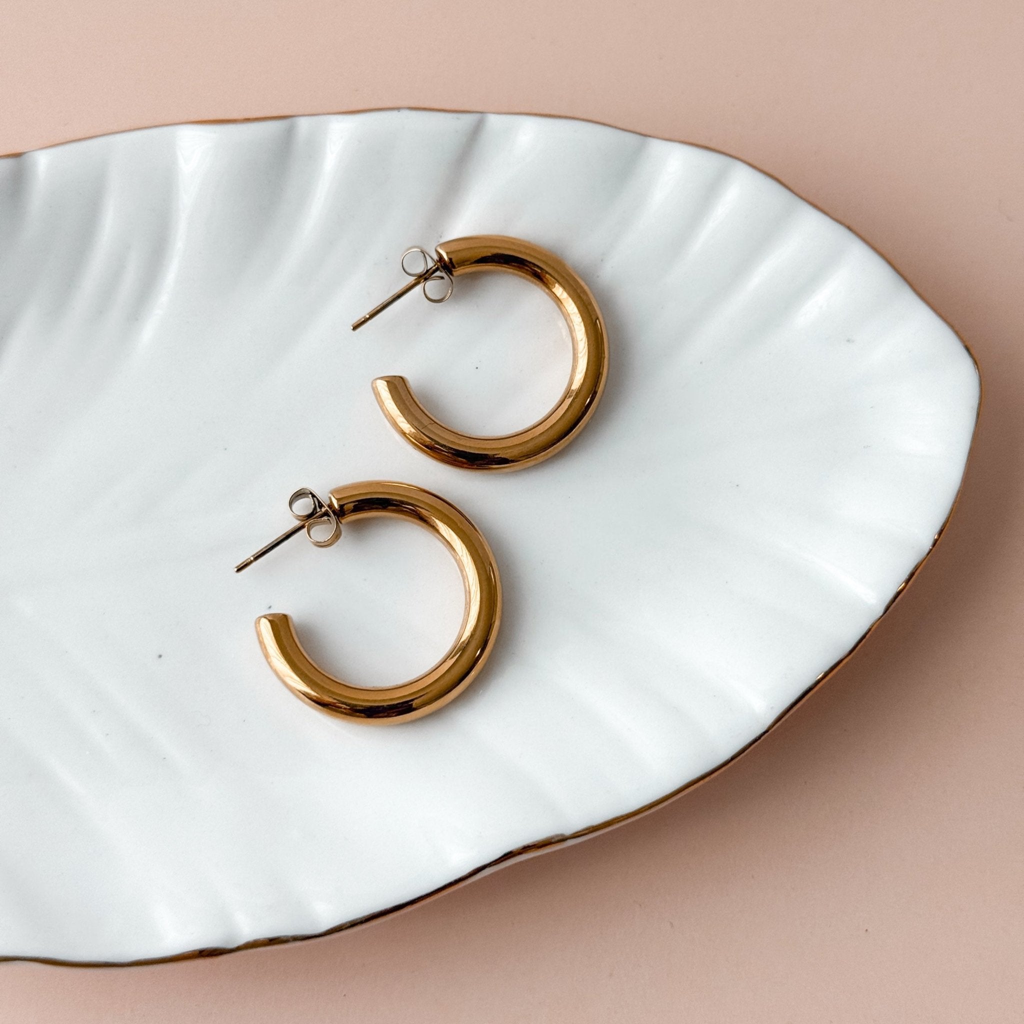 Classic Gold Hoops - Liv.Aura Jewelry