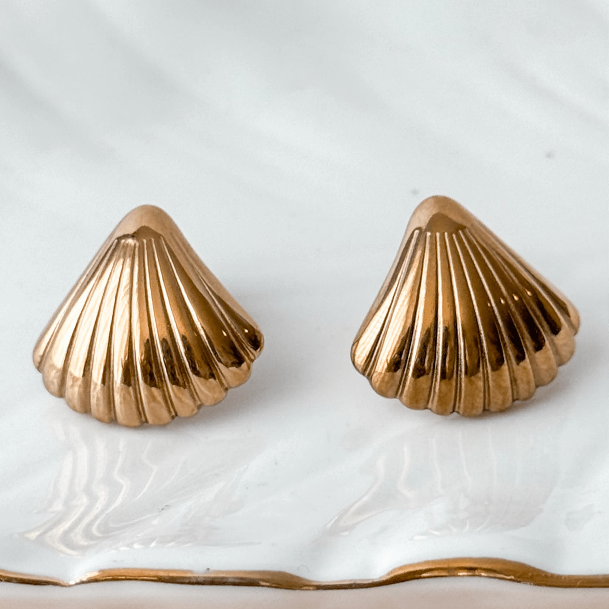 Costa Stud Earrings – 18K Gold Shell Studs, Waterproof & Hypoallergenic - Liv.Aura Jewelry