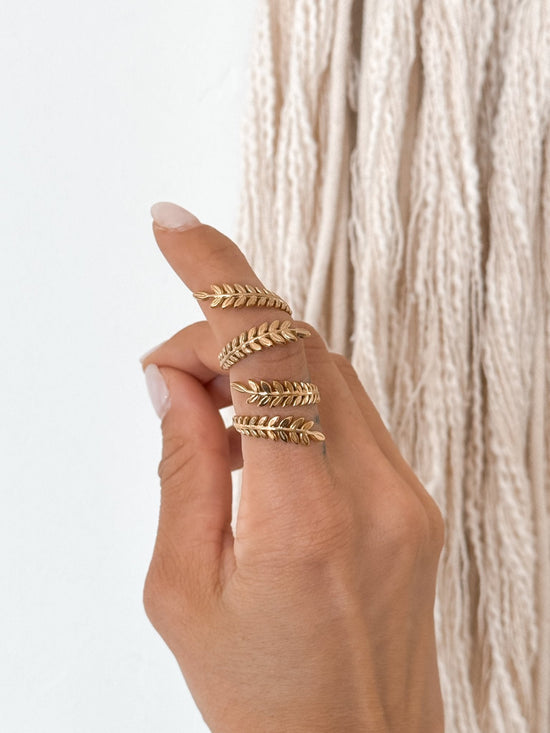 Leaf Wrap Ring | 18K - Liv.Aura Jewelry