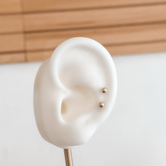 Simple Ball Stud Earring | 14K Gold - Liv.Aura Jewelry