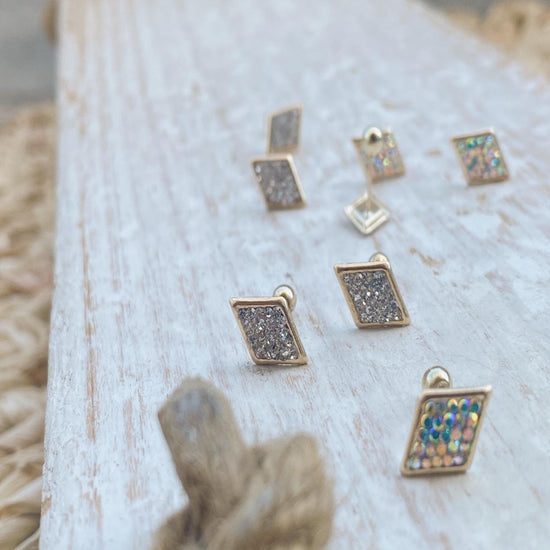 Because gold earrings are better than silver earrings. And because minimalist, geometric pieces in gold can’t be mistaken for anything else. Because we know you have a wedding and these will be perfect for your bridesmaids!