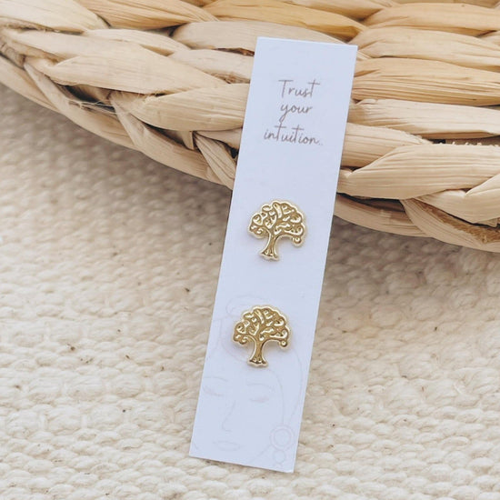 This beautiful 10K gold Tree of Life stud earrings are a beautiful piece of nature on your ears. These earrings make great gifts for sisters, mothers, aunties, friends and many more.