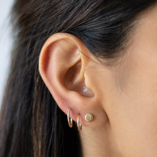 Load image into Gallery viewer, These mini-hoop earrings are perfect for cartilage piercings or large helix hoops.
