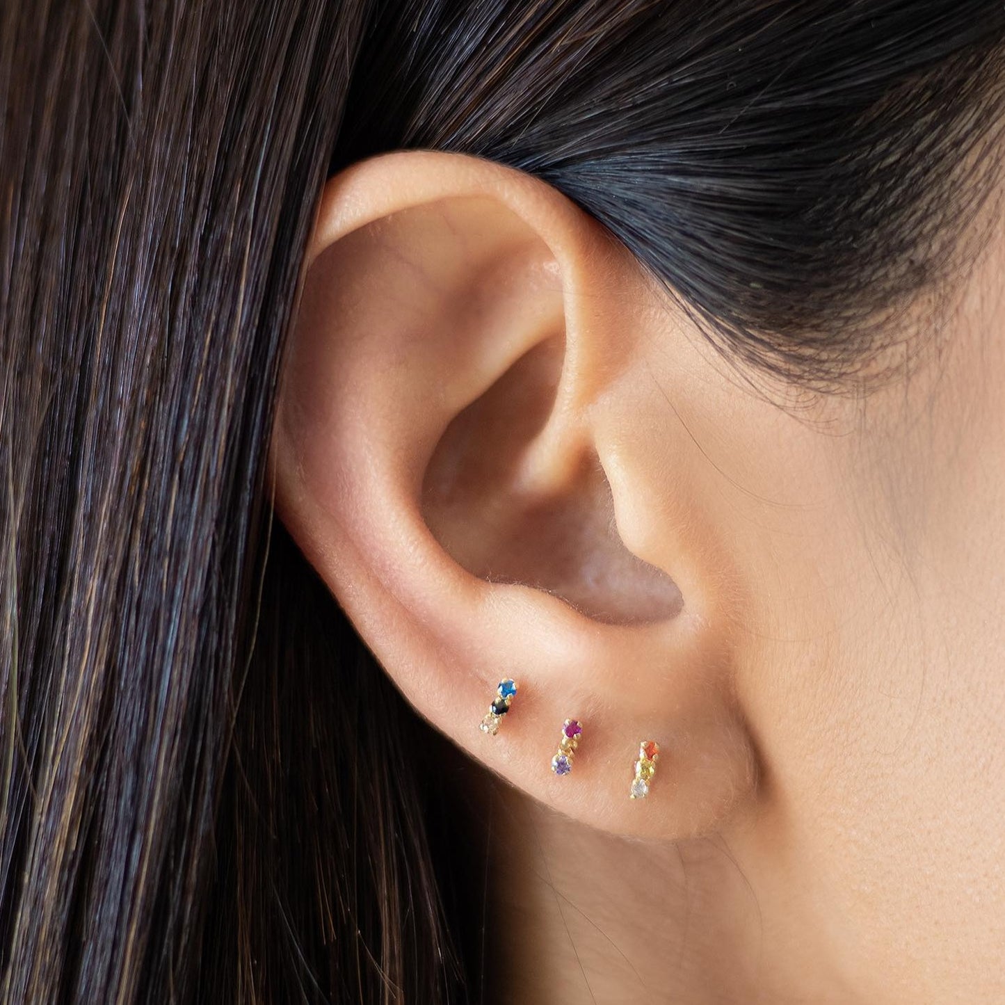 Load image into Gallery viewer, These beautiful 10K gold line earrings are perfect for everyday wear and make the perfect gift for any occasion. These earrings are lightweight, wrap around your earlobe perfectly and remain comfortable all day.
